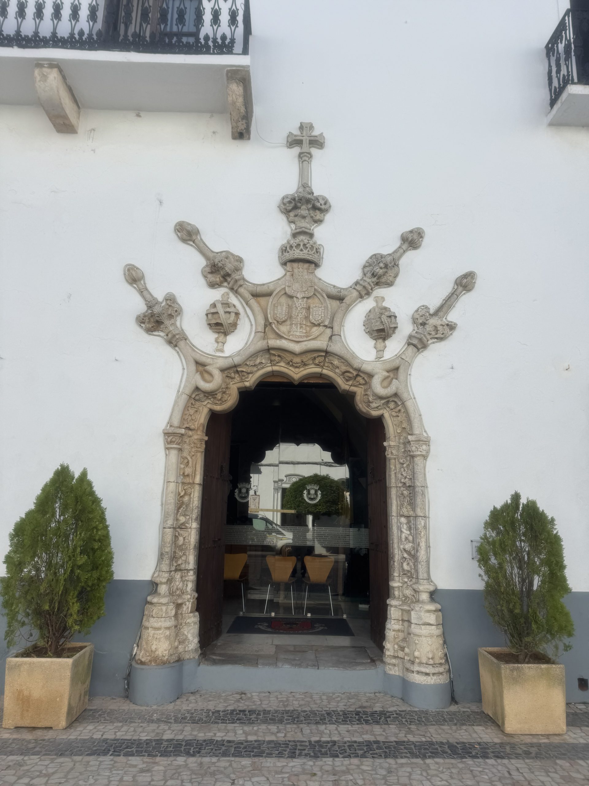 Puerta Manuelina Palacio Municipal