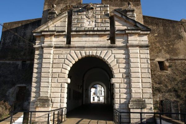 Puerta del Calvario
